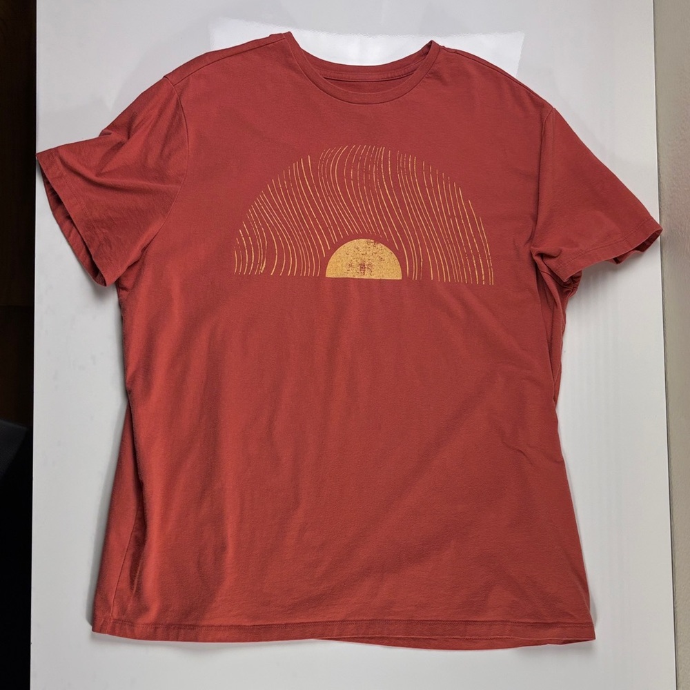 Goodfellow Men's Rust Graphic Crewneck T-Shirt with Yellow Sun Print